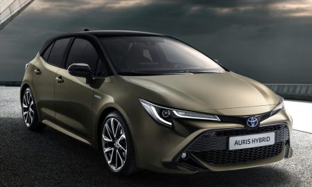 toyota_auris_hybrid.jpeg