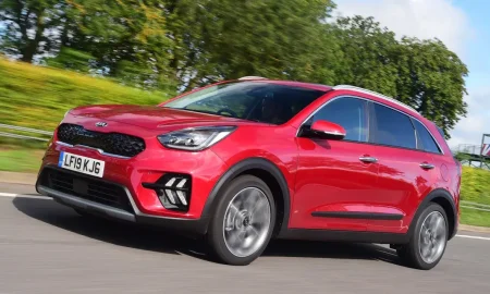 Kia_Niro_Hybrid.jpeg