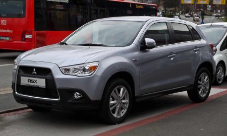 Mitsubishi_ASX_with_engine_problems.jpeg