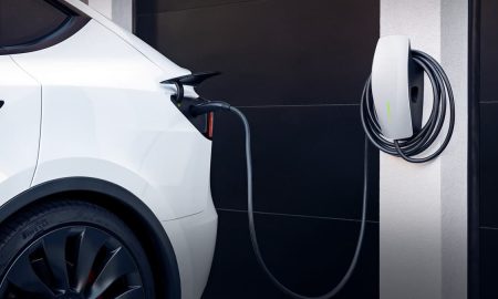 tesla_wall_connector.jpeg