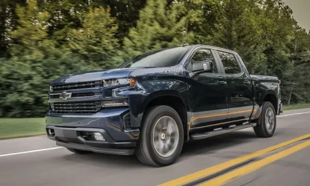 2019_chevy_silverado_1500_highway_drive.webp